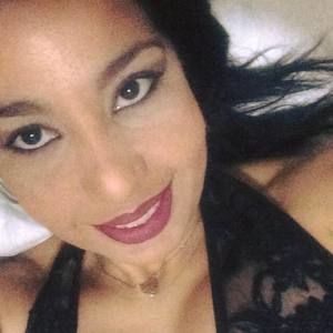 Meet your Posher, Mariela